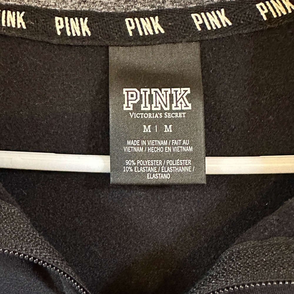 PINK Activewear - Picture 3 of 4